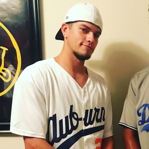 Meet your Posher, Jay